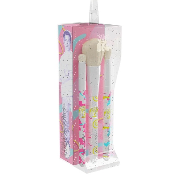 Wet n Wild X Saved By The Bell Zack Attack Live Performing at the Max Brush Set - Picture 7 of 7